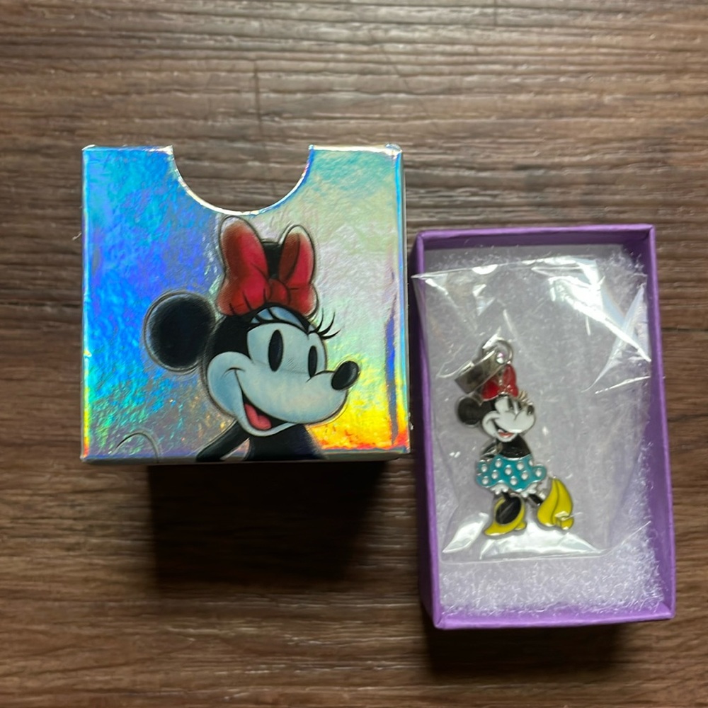 Disney Minnie Mouse Silver Charm
